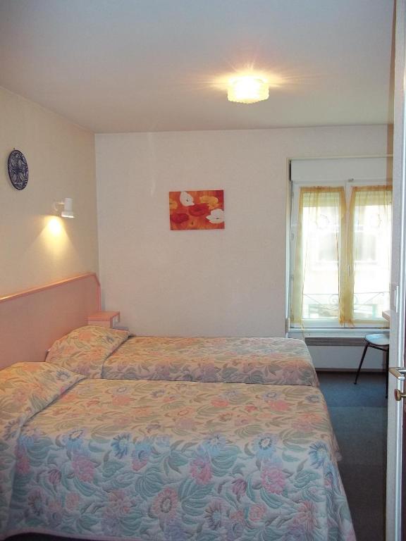 L'Etoile D'Or Otel Bourbonne-les-Bains Oda fotoğraf